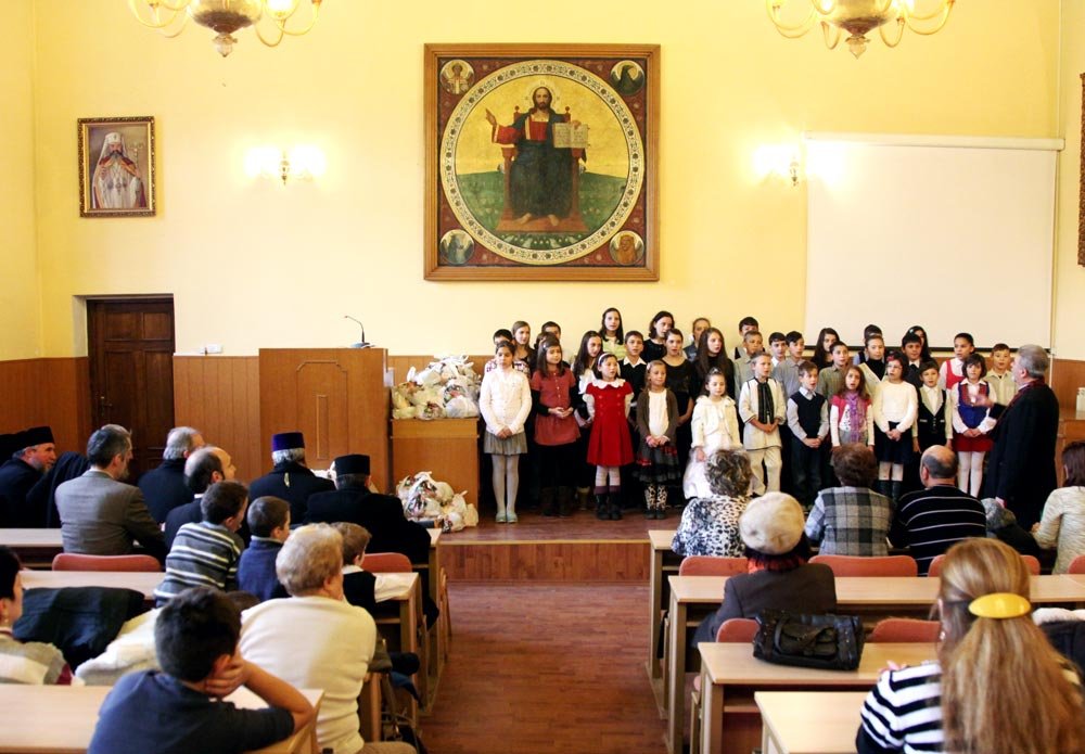 Serbarea copiilor din centrele de zi sibiene 81776