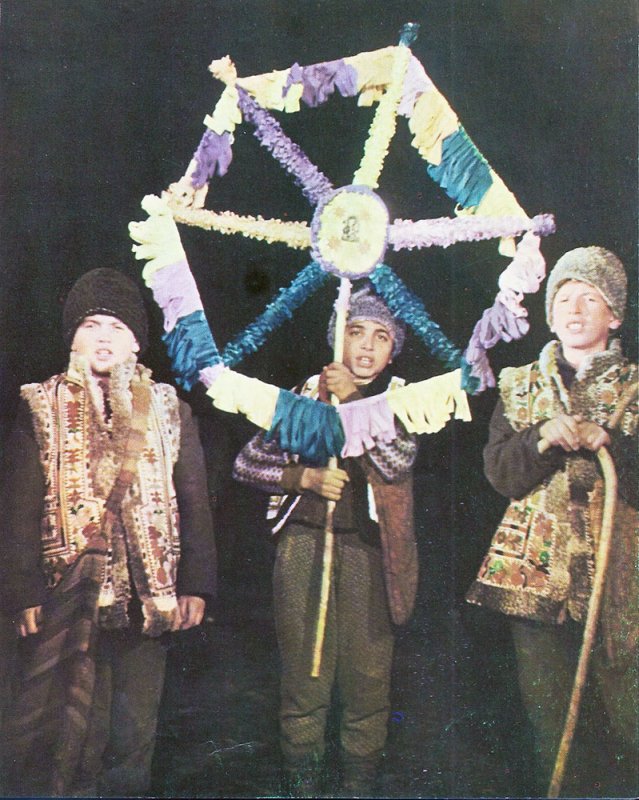 Colindele româneşti - ecouri liturgice din etnogeneză 81745