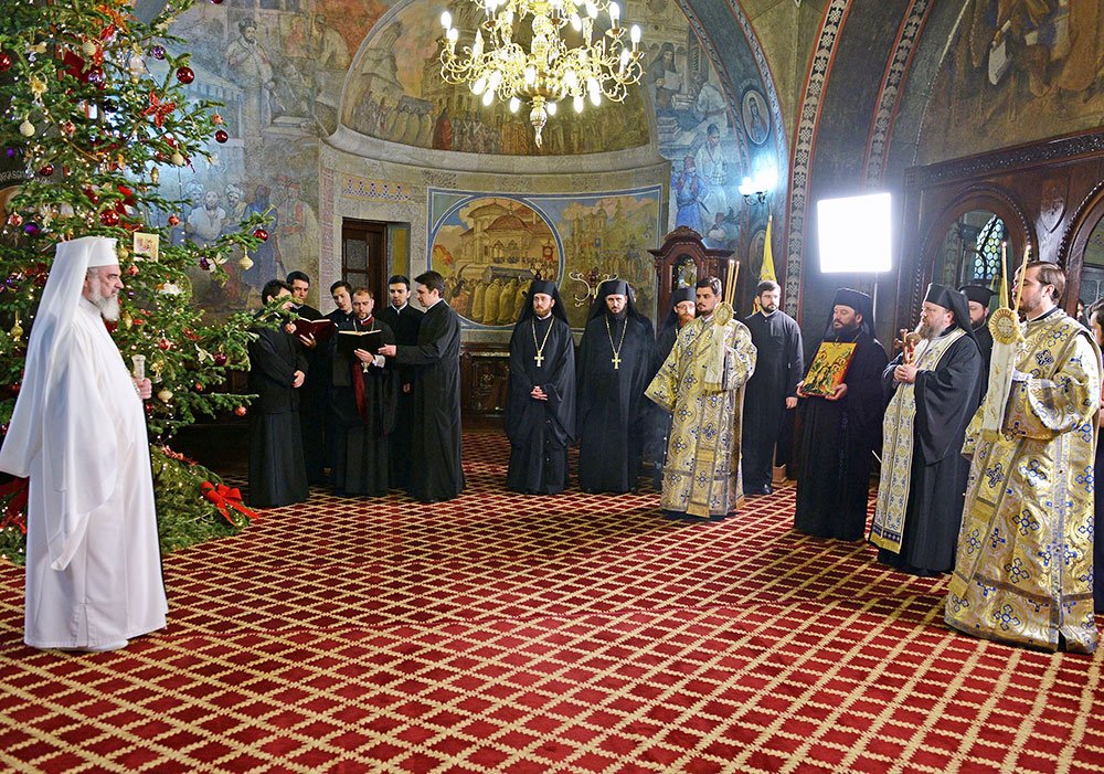 Sfinţirea caselor, mărturisire a Sfintei Treimi 81655