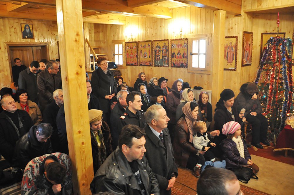 Sărbătoare la biserica pompierilor din Câmpulung Moldovenesc 81617