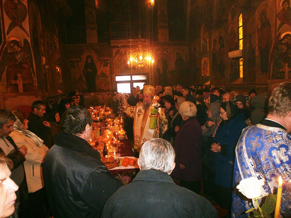 Liturghii arhiereşti de praznicul Sfântului Ioan 81597