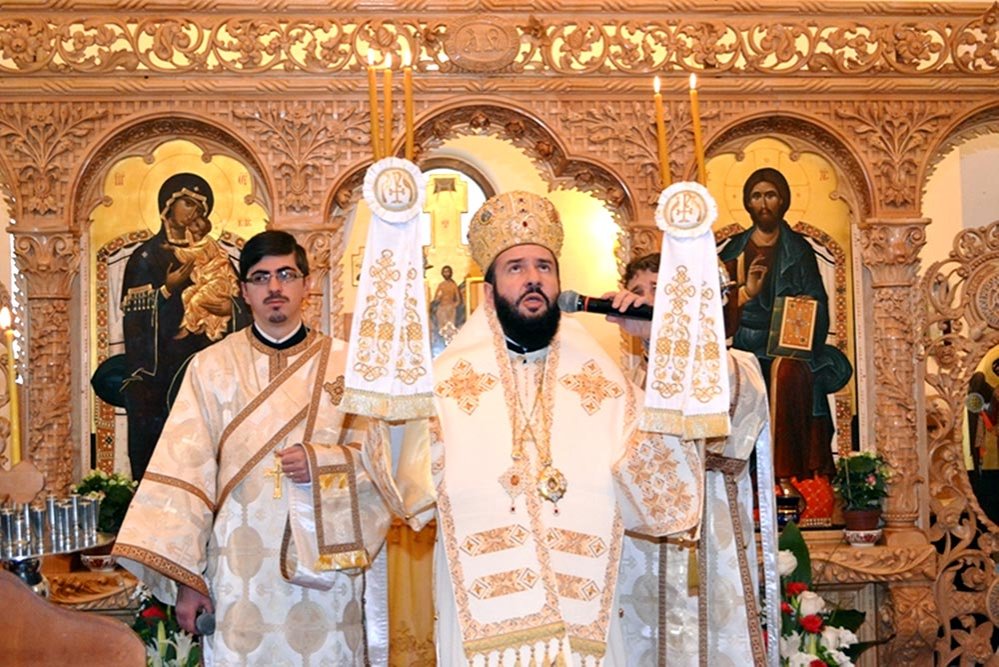 Vizite şi slujiri chiriarhale în Mitropolia Banatului 81520