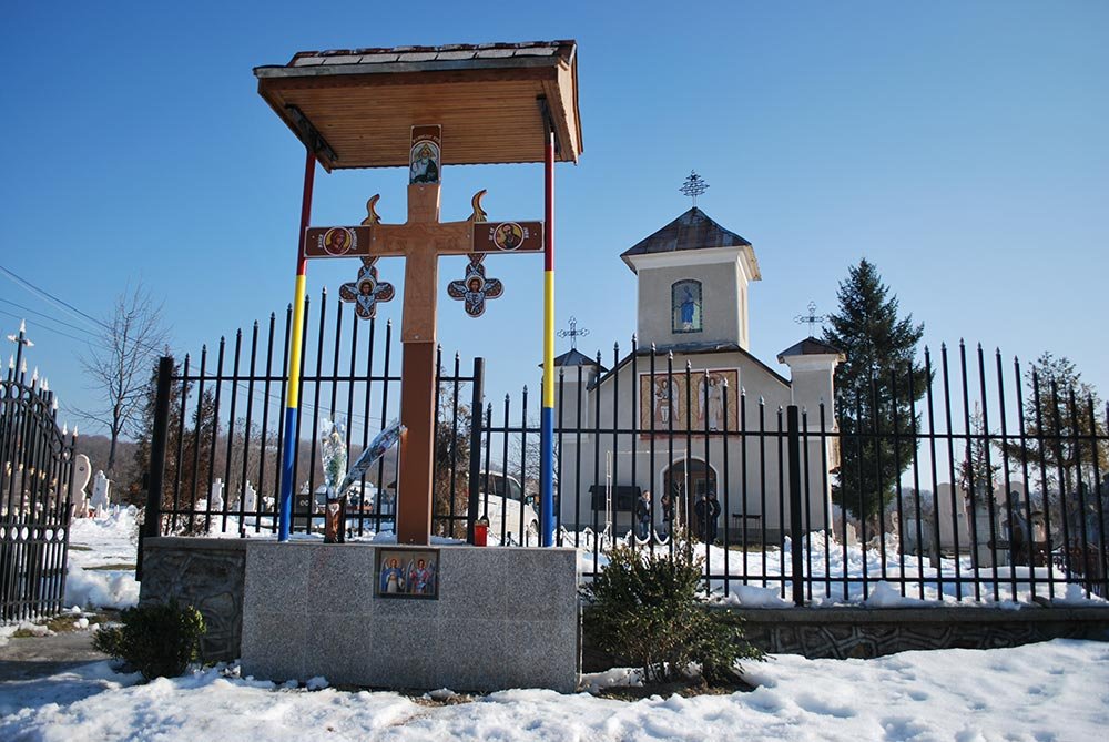 Liturghie arhierească la Titerleşti 81476