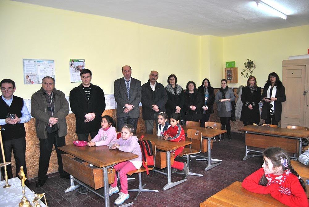 Un nou centru pentru copiii defavorizaţi 81345