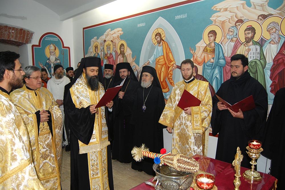 Capelă ridicată în amintirea eroilor Revoluţiei din 1989 81300