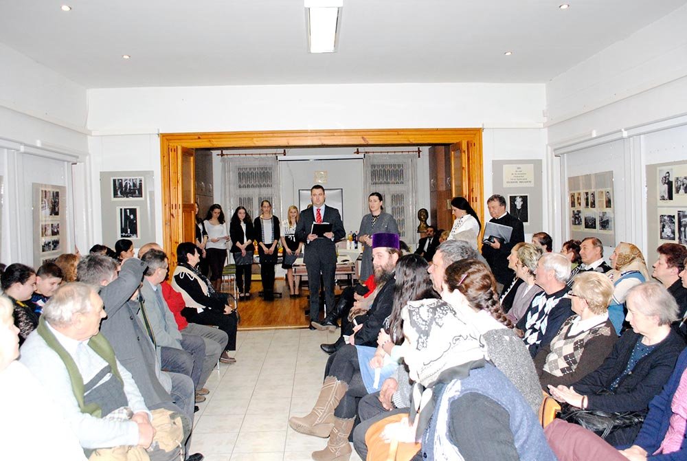 Serată dedicată lui Mihai Eminescu la Gyula 81294