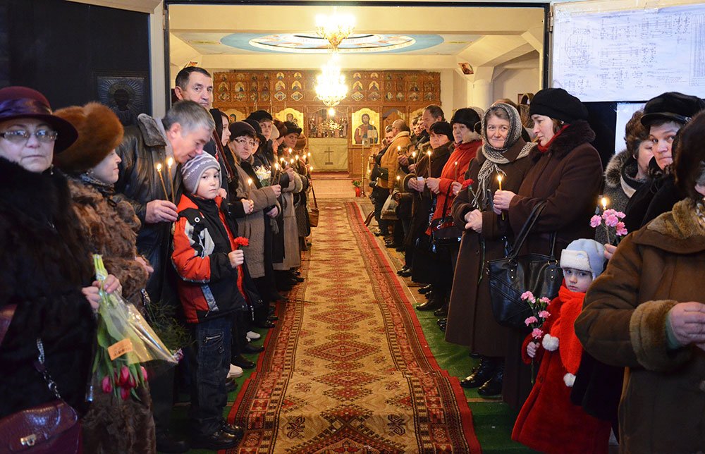 „Cel care nedreptăţeşte pe alţii e un om mic în ochii lui Dumnezeu“ 81258