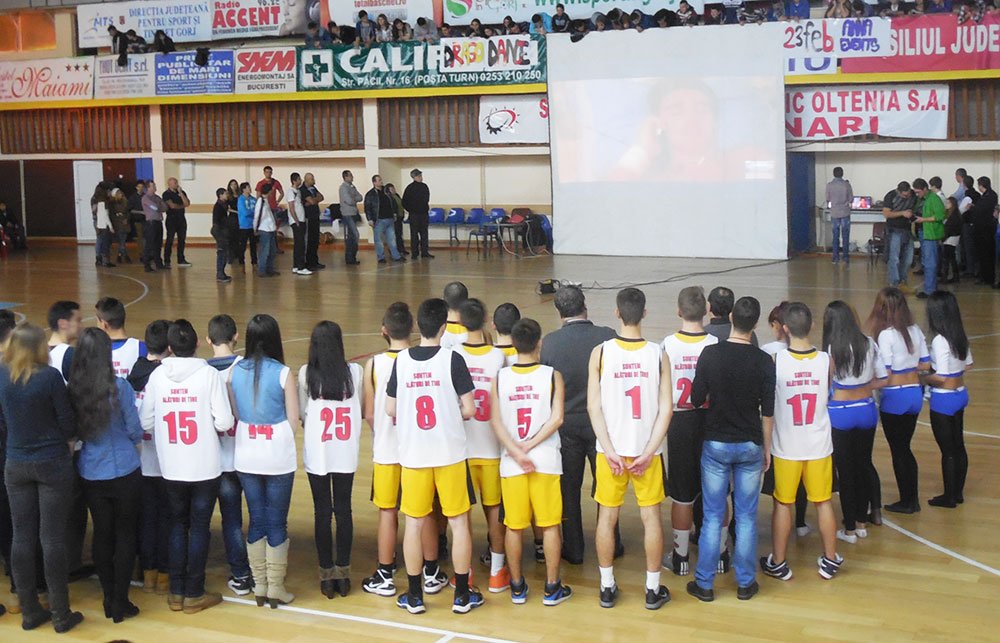 Eveniment caritabil în Târgu Jiu 81215