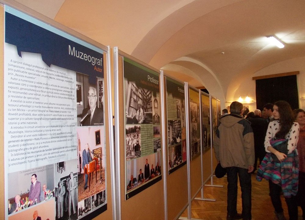Expoziţia „Radu Florescu - viaţa şi opera“, la Muzeul ASTRA 81191