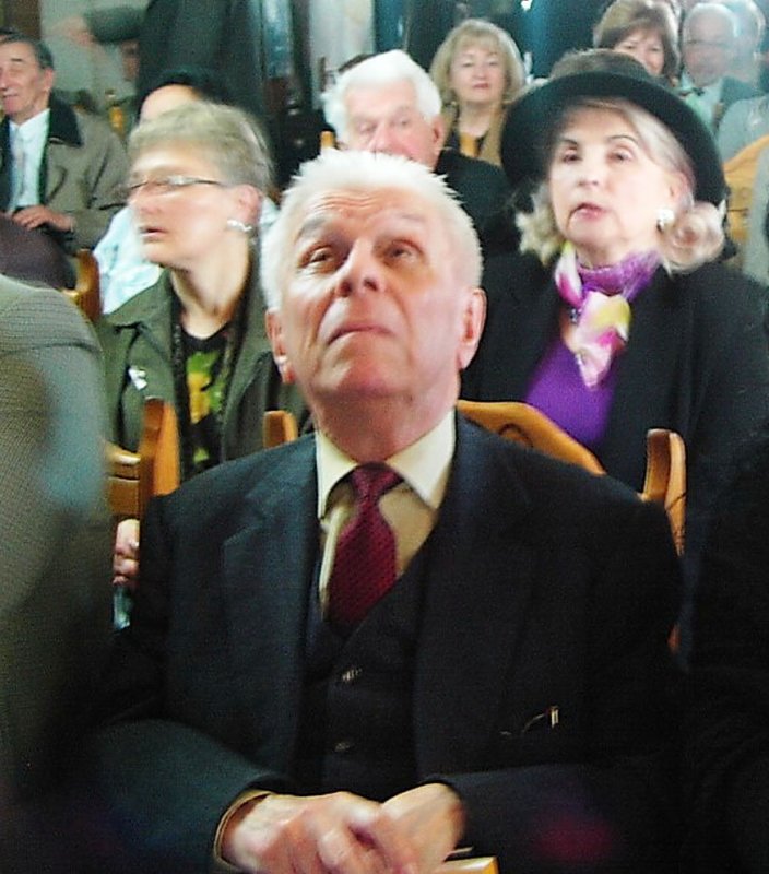 Academicianul Constantin Ciopraga, cinci ani în iubirea Preasfintei Treimi 81145