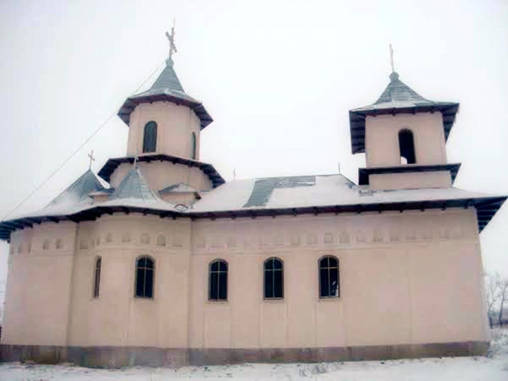 „Enoriaşii din Viişoara Mare au dragoste faţă de Biserică“ 81088