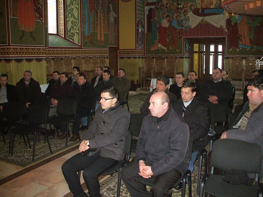 Întâlnirea cântăreţilor bisericeşti din Protoieria Buhuşi 81089