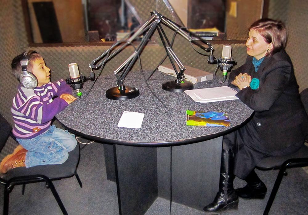 Apostolat mediatic în rândul copiilor, tinerilor şi părinţilor 81065