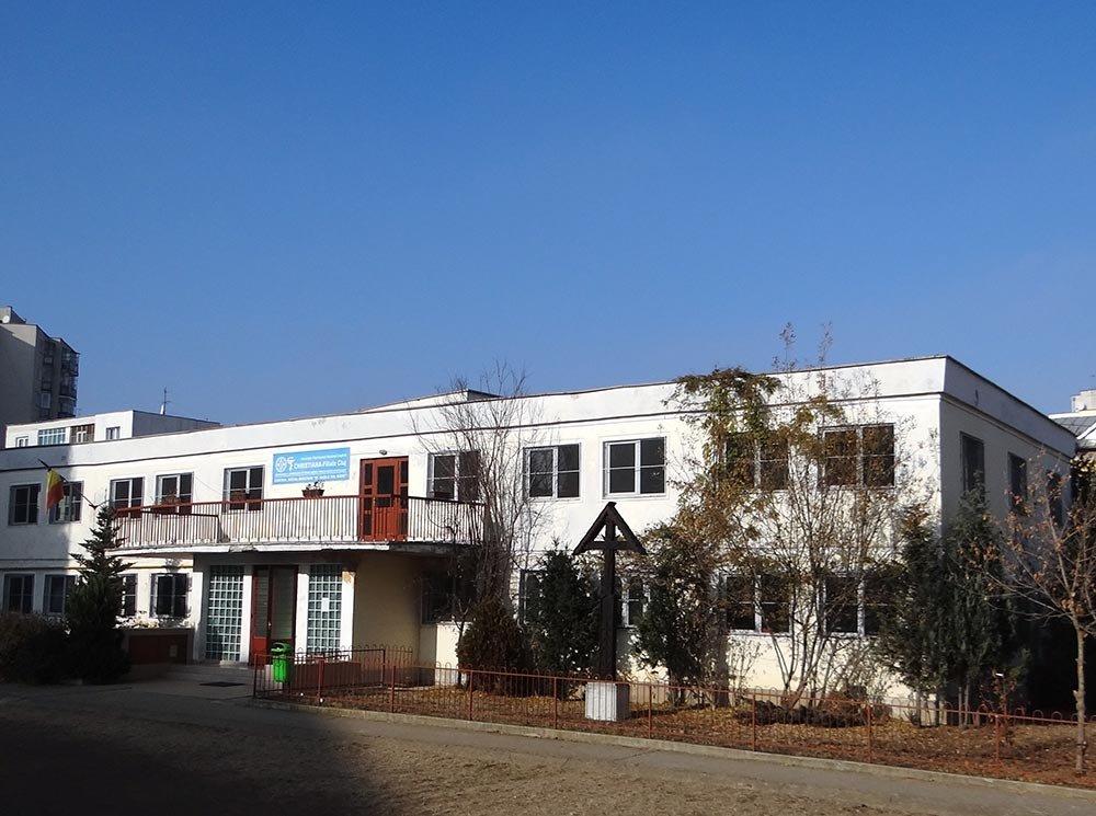 Burse şcolare oferite de Centrul „Sfântul Vasile cel Mare“ din Cluj-Napoca 81069