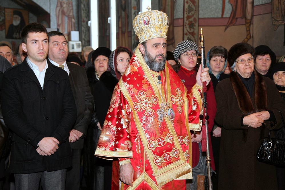 Hramul Bisericii „Sfinţii Mucenici Mina şi Haralambie“ din Focşani 81000