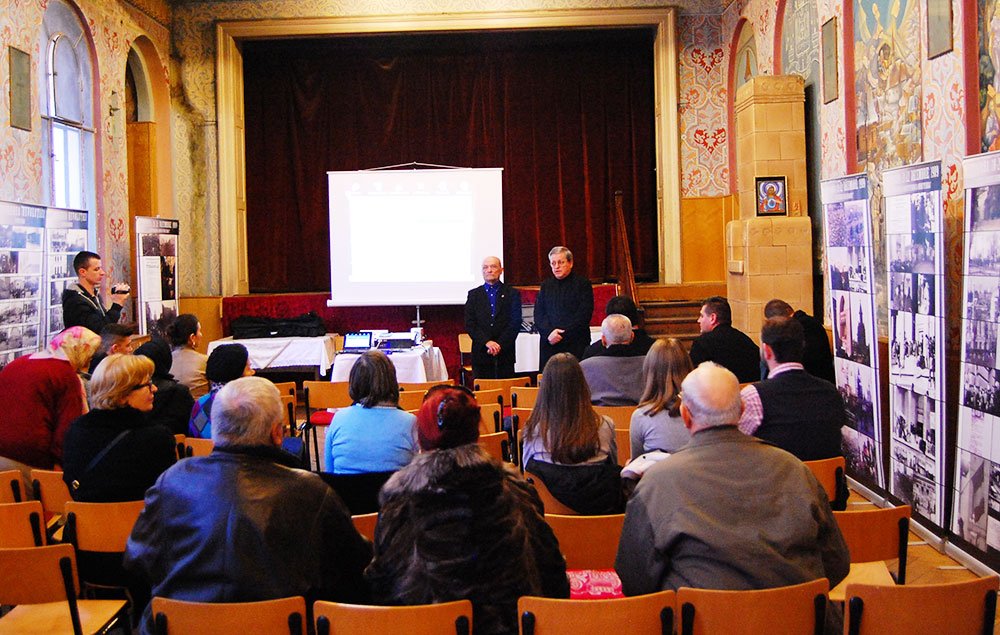 Moment dedicat eroilor Revoluţiei la Parohia Timişoara Iosefin 80930