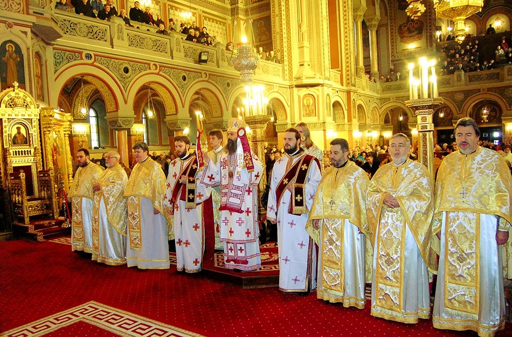 Slujiri arhiereşti în Mitropolia Banatului 80892