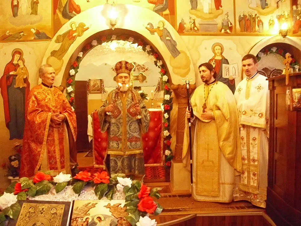 Slujiri arhiereşti la Cruceni, Gornea şi Timişoara 80760