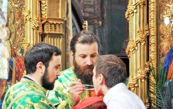 Comuniunea cu Hristos în Spovedanie şi Euharistie 80726