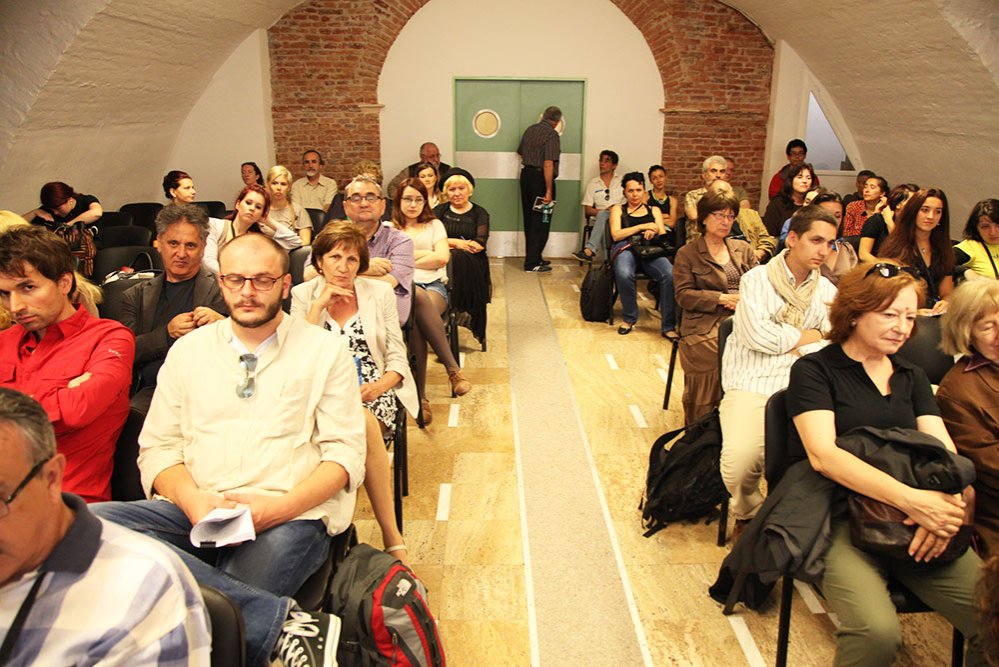 Mărţişoare oferite de Teatrul Naţional din Sibiu 80704