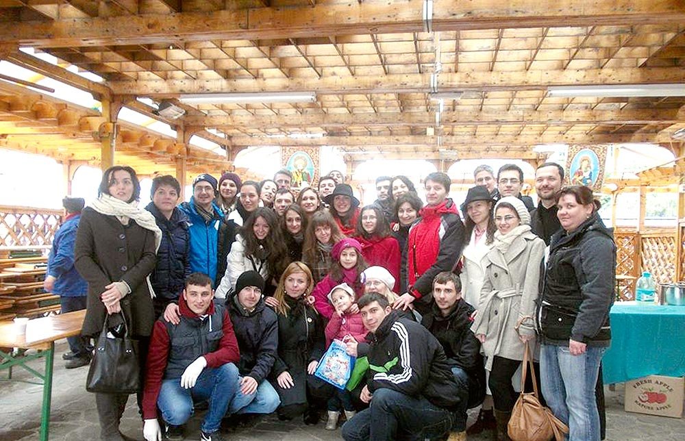 Târg de caritate la Parohia „Sfântul Antonie“-Titan 80692