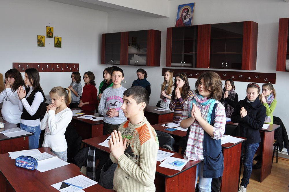 Astăzi are loc Olimpiada de religie pe municipiul Bucureşti 80668