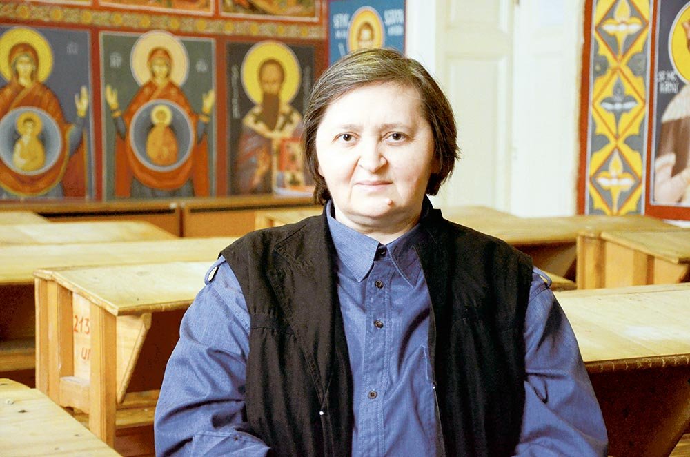 „Arta sacră are un rol deosebit în redresarea fiinţei umane“ 80611