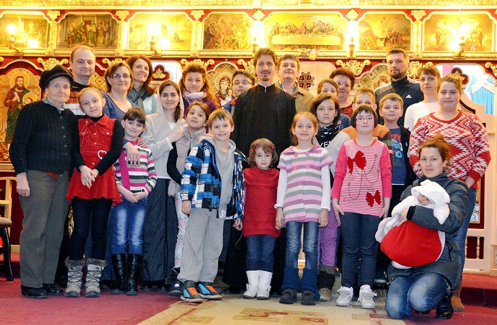 Mărţişoare pentru doamnele internate în spital, la Mediaş 80605