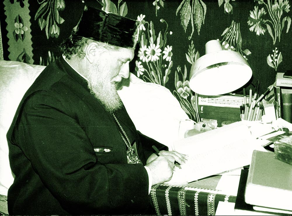 „Aduceţi-vă aminte de mai-marii voştri!“ 80572