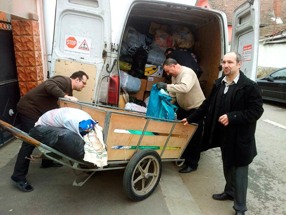 Ajutoare pentru parohiile din Arhiepiscopia Sibiului 80566