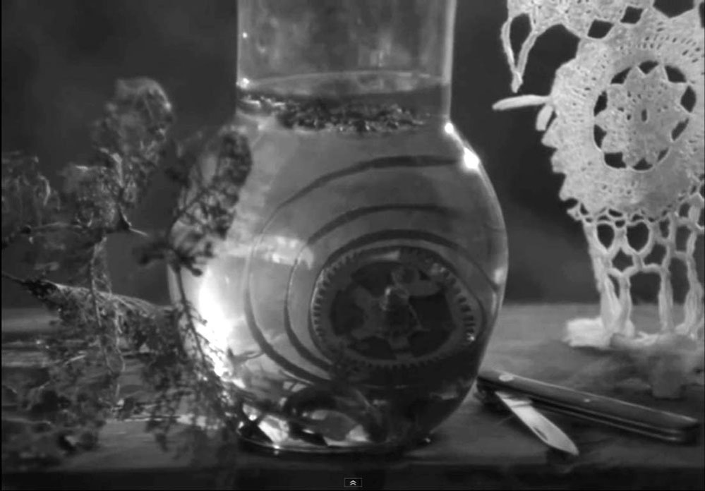 Marii invarianţi ai operei lui Tarkovski 80531