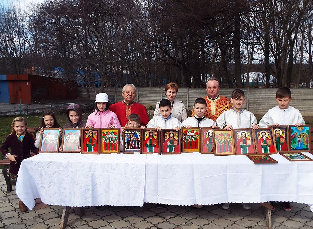 Atelier de icoane, pentru copiii clujeni 80491