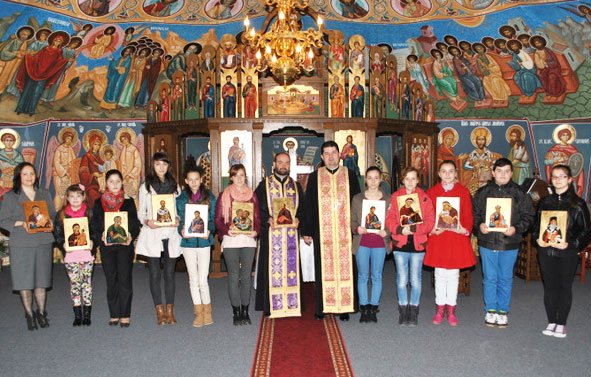 Atelier de pictură de icoane, la Huedin 80468