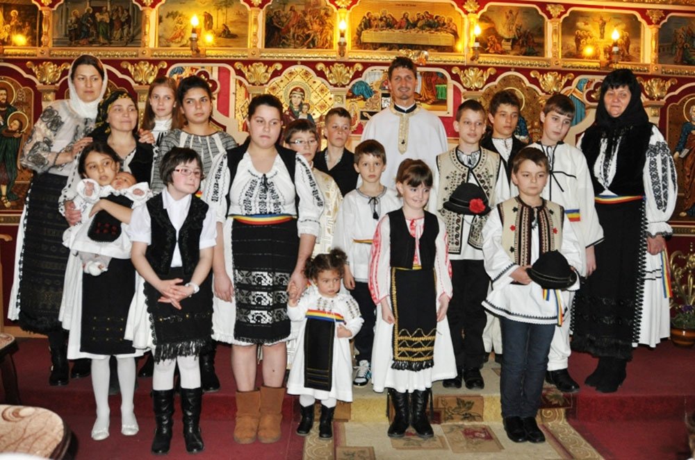 Copiii din Mediaş, mărturisitori ai Dreptei credinţe 80467