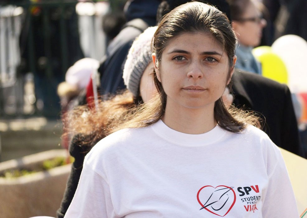 O mărturie peste care nu treci uşor 80457