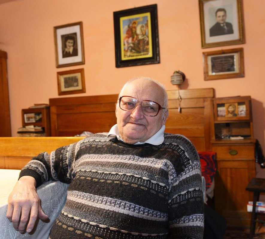 Omul care L-a slujit pe Dumnezeu cu glasul 80459