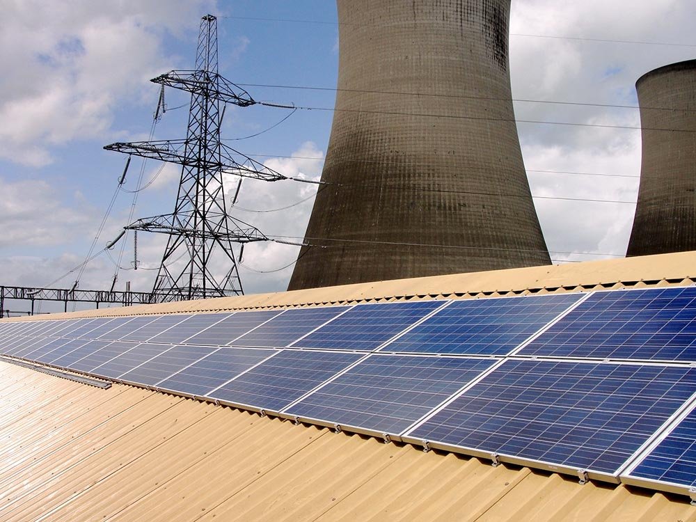 Sindicatele cer oprirea suprataxării energiei electrice 80453