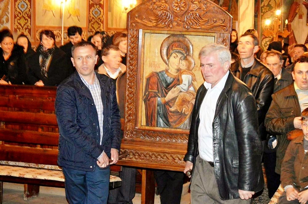 Liturghia Darurilor mai înainte sfinţite, în Parohia Cătina 80372