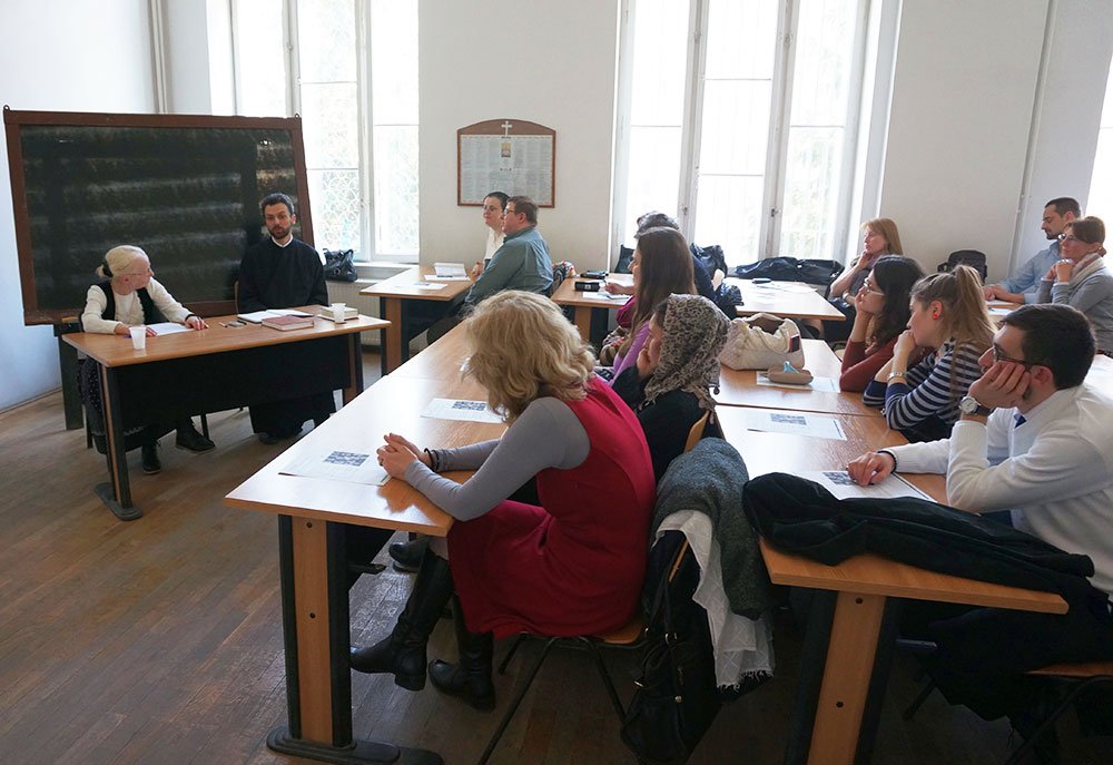 „Credinţa curăţă drumul către chipul divin din noi“ 80351