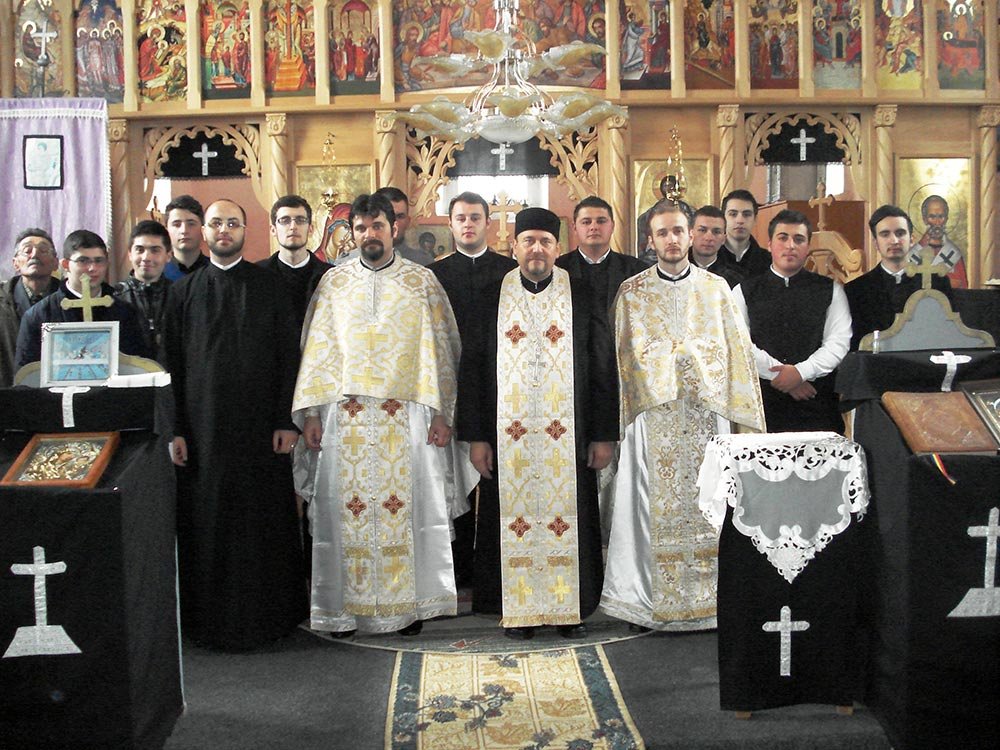 Activităţi pastorale în parohiile Izgar şi Ersig 80337