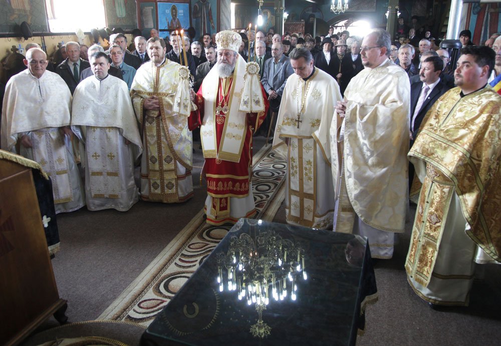 Duminica Sfintei Cruci din Postul Mare 80203