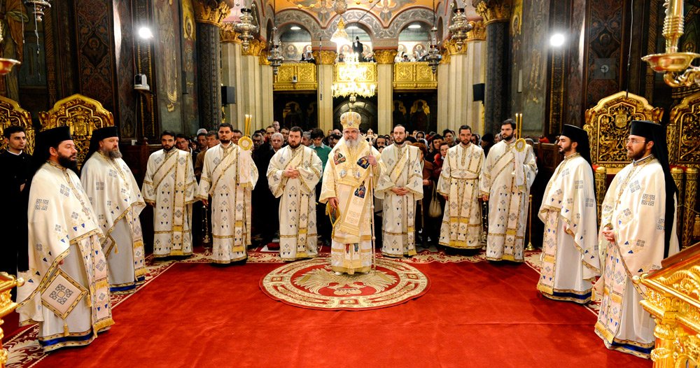 „Buna Vestire ne cheamă să preţuim mai mult darul naşterii de prunci“ 80187