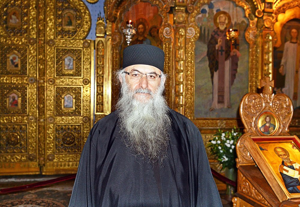 Poruncile lui Dumnezeu, scară către Împărăţie 80165