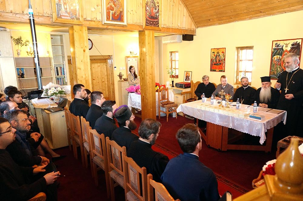 Întrunirea preoţilor de caritate din judeţul Prahova 80140