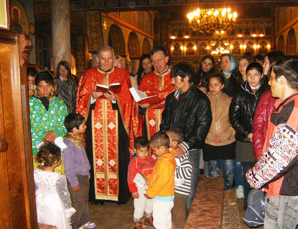 Taina Botezului pentru 9 copii, la Dej 80130