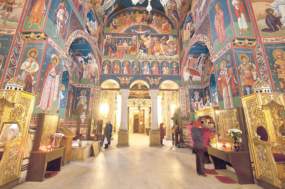 „Această candelă luminează unde odihnesc oasele fericitului Domn“ 80049