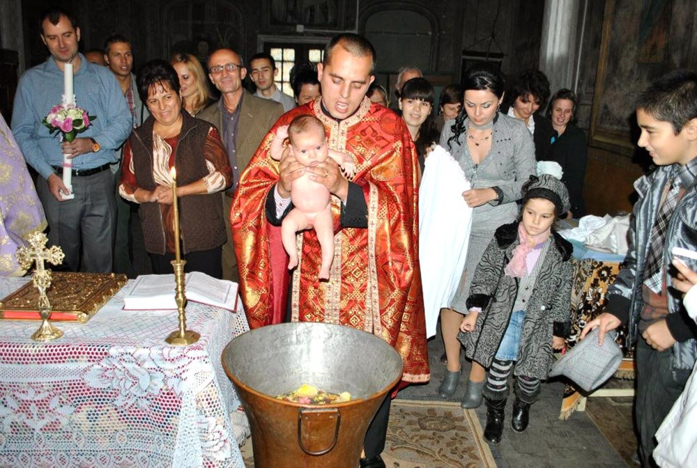 Apel la solidaritate pentru părintele Iustin! 80067