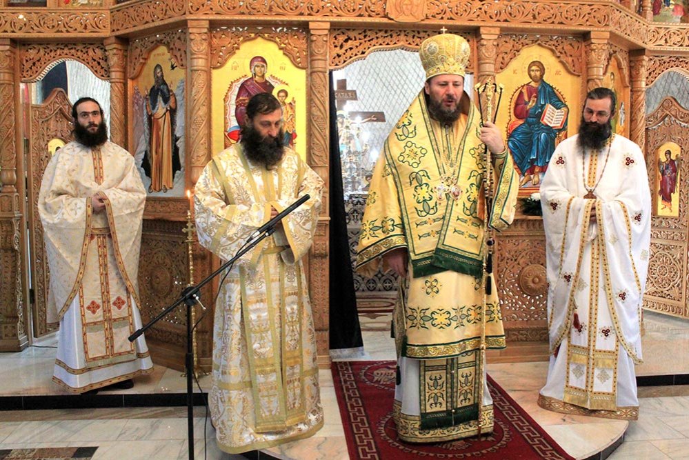 Bucurii alese pentru credincioşii olteni 80065