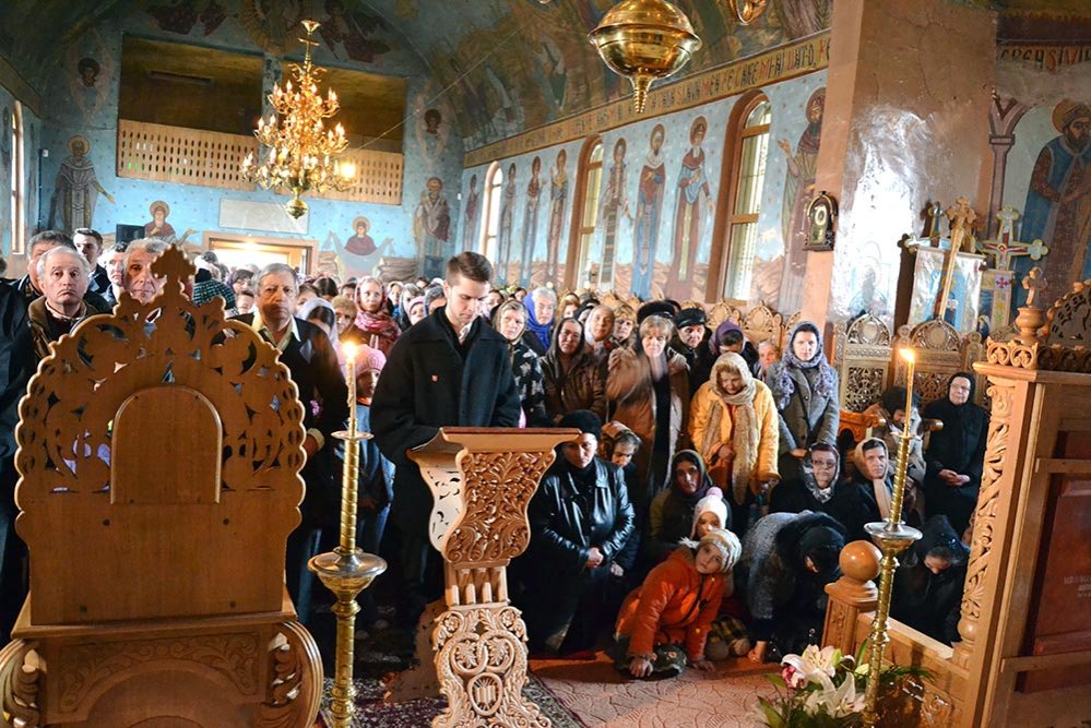 Liturghie arhierească a Darurilor mai înainte sfinţite, la Parohia „Sf. Lazăr“ - Cimitir Pietricica 80075