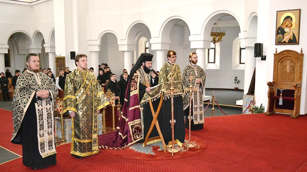 Credincioşii bănăţeni în rugăciune şi pocăinţă 79973